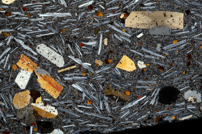 Basalte demi-deuil LPA x1,5